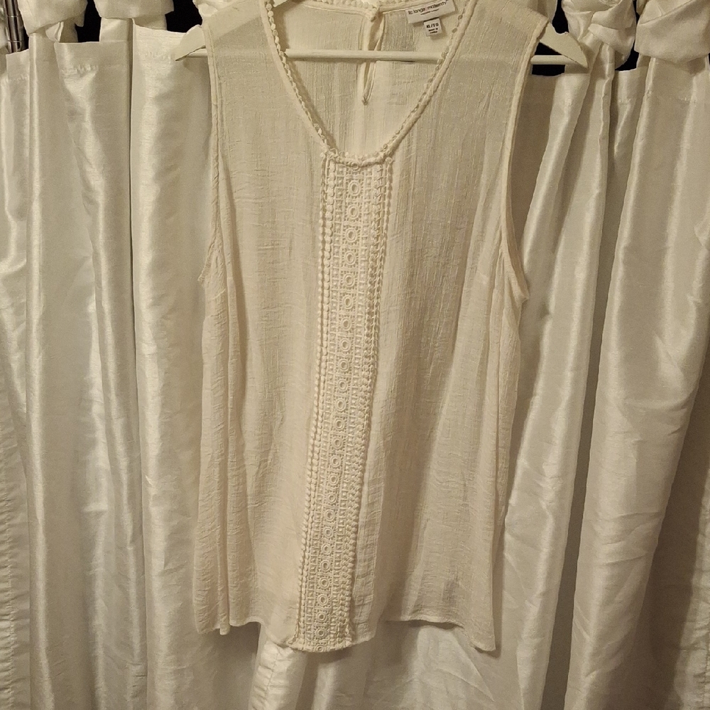 Liz Lange Cream Sleeveless Tank Top XL